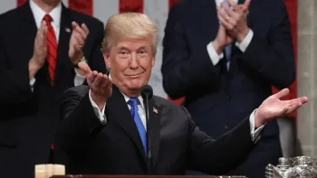 دونالد ترامپ : ما نمی توانیم اجازه دهیم  رژیم ایران، مرگبارترین سلاح را تصاحب کند