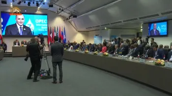 همکاری میان اوپک و کشورهای تولیدکننده نفت برای تثبیت سطح تولید