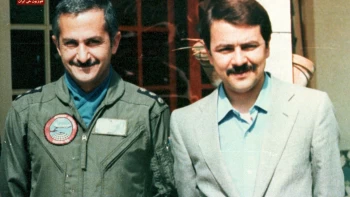 ۷مرداد ۱۳۶۰ پرواز رهبر مقاومت از تهران به پاریس