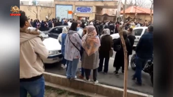 لحظه‌های انقلاب ـ شماره ۶۳ ـ قیام شهرها