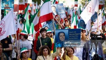 گزارش تصویری آژانس عکس گتی ایمیج ـ تظاهرات علیه رئیسی در مقابل سازمان ملل متحد در نیویورک