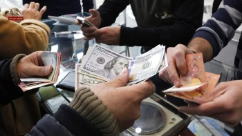 اقتصاد در گیومه ـ نابودی ریال در برابر دلار