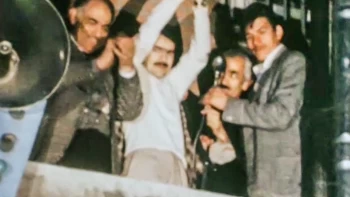 سی دی سالروز آزادی آخرین زندانیان سیاسی از زندانهای دیکتاتوری شاه در سال ۱۳۵۷