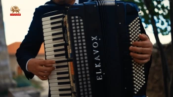 پیشاهنگ ـ اتفاق، نگاه کن، اوغلو وطن و همنوازی فلوت و پیانو