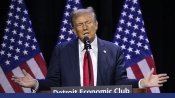 سخنرانی دونالد ترامپ در دیترویت:‌به همه میهن‌پرستان ایرانی می گویم، به اعتراضات ادامه دهید.