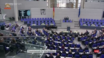  مجلس فدرال آلمان (بوندستاگ) با مراسمی باشکوه از ریتا زوسموت، رئیس پیشین پارلمان تجلیل کرد