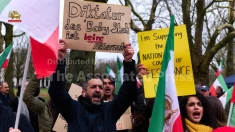  بازتاب تظاهرات گسترده یاران مقاومت در آلمان در خبرگزاری رویترز و آسوشیتدپرس