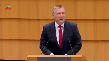 کمیسر اروپا: سپاه پاسداران به دلیل سرکوب خونین اعتراضات در فهرست تروریستی قرار گرفت