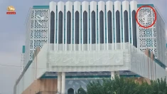 تایمز لندن: درگیری مسلحانه مجاهدین خلق با سپاه پاسداران برای تصرف ستاد خامنه‌ای کمی قبل ازجنگ 