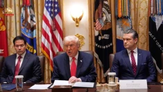 رویترز: نارضایتی ترامپ از پیشنهاد رژیم ایران و تأکید بر حل قطعی پرونده هسته‌ای