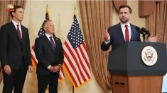 هیأت رژیم آخوندی برای مذاکره با آمریکا عازم پاکستان شد