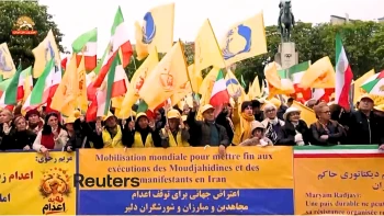  آسوشیتدپرس، فیگارو و رویترز : خروش هزاران ایرانی در پاریس با شعار «نه شاه، نه شیخ» علیه موج اعدام‌ها