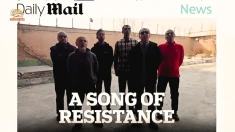 دیلی میل و اکسپرس: معترضان ایرانی  قبل از اعدام توسط جلادان رژیم شجاعانه با هم سرود مقاومت می‌خوانند