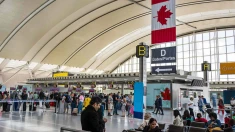 دیپورت مقام‌های فدراسیون فوتبال رژیم ایران از کانادا؛ هیأت ایرانی بدون حضور در کنگره فیفا بازگشت