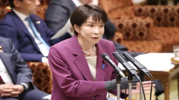 نخست‌وزیر ژاپن خواستار آزادی کشتی‌های گرفتار در تنگه هرمز شد