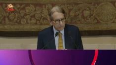 هر چه پدر هست پسر همان است