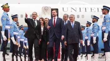 تحولات جنگ- هیأت‌های ۸۰ و ۳۰۰ نفره رژیم آخوندی و آمریکا برای مذاکرات وارد اسلام‌آباد شدند