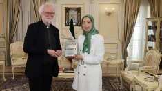 دیدار و گفتگوی خانم مریم رجوی با دکتر روان ویلیامز اسقف اعظم پیشین کانتربری