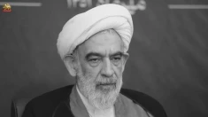 اعتراف آخوند قمی به مجروح بودن «کینگ» مجتبی، بچهٔ خامنه‌ای با ادعای هدایت مذاکرات توسط او 