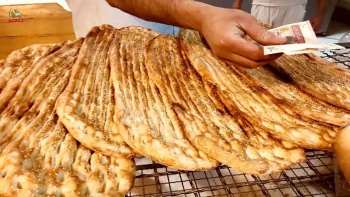 شوک قیمتی نان و تورم ۳۷۵ درصدی اقلام سفره مردم