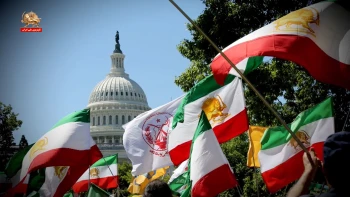 گفتگو با شرکت‌کنندگان در تظاهرات مقاومت ایران در واشنگتن