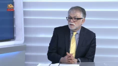 گفتگوی سیمای آزادی با پروفسور کاظم کازرونیان ـ قسمت دوم