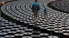 کاهش قیمت جهانی نفت در پی توافق آتش‌بس میان اسرائیل و لبنان
