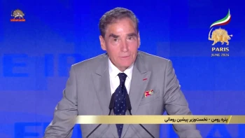 گردهمایی جهانی ایران آزاد در پاریس ـ ۳۰ خرداد ۱۴۰۵ ـ پتره رومن