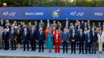 گزارش نیوزتاک نیویورک از تظاهرات و گردهمایی ایران آزاد  در حمایت ازجایگزین دموکراتیک 