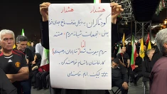 تشدید جنگ باندهای درونی رژیم در مراسم جنازه گردانی خامنه‌ای، شعار علیه قالیباف و عراقچی