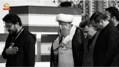 نمایش تشییع جنازه خامنه ای