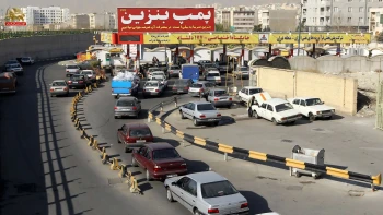 زمینه سازی سخنگوی پزشکیان، برای گران کردن بنزین با منتهای وقاحت و به بهانه جنگ 