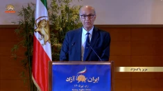 گردهمایی ایرانیان آزاده در رم – نه به اعدام – آری به جمهوری دموکراتیک - عزیز پاک نژاد