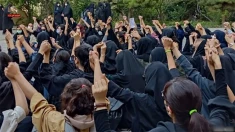نمایش وحشت رژیم از باز شدن مدارس و دانشگاه‌ها در سخنان آخوند کلانتری در جمعه‌بازار شیراز