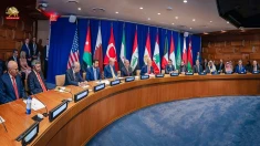 رویترز: مذاکرات رژیم ایران و آمریکا از طریق میانجی‌ها در نیویورک