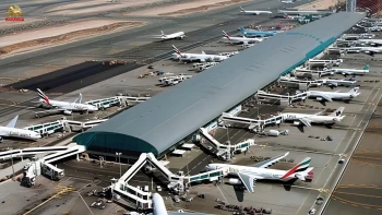 وزیر دفاع ایتالیا: یک فروند جنگنده یوروفایتر ایتالیا در حمله به پایگاه هوایی ملک فهد در عربستان هدف قرار گرفت